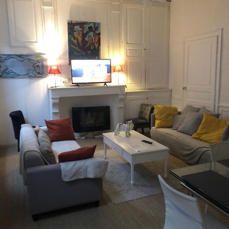 Ferienwohnung Le Victor Hugo 1G Et Sa Pizza Offerte Aurillac Exterior foto